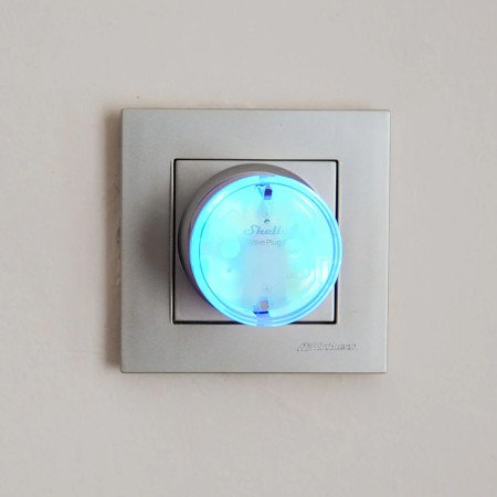 Shelly Wave Plug S LR – Presa Smart Z-Wave con Power Meter