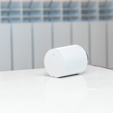 Shelly BLU TRV – Testina valvola termostatica smart Bluetooth con controllo temperatura, programmazione e Boost mode
