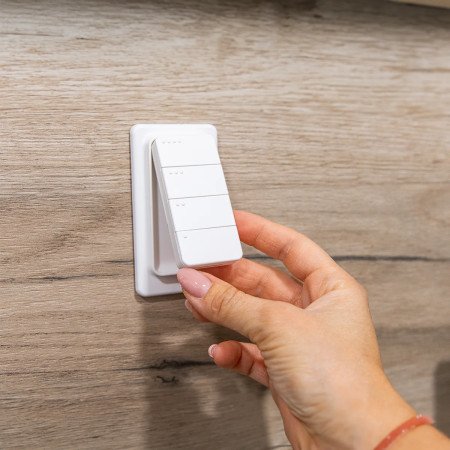 Shelly BLU RC Button 4 US – Telecomando Bluetooth a 4 pulsanti con multi‑click