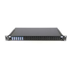 Patch panel 1U precaricato con 6 adattatori SC duplex OS2 + 12 pigtail colorati